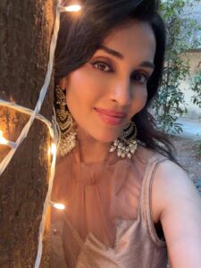 Flora Saini