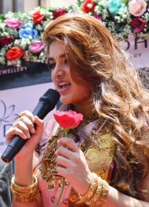 Nidhi Agarwal 6