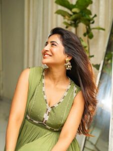 Rashi Singh 7