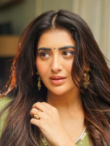 Rashi Singh 8
